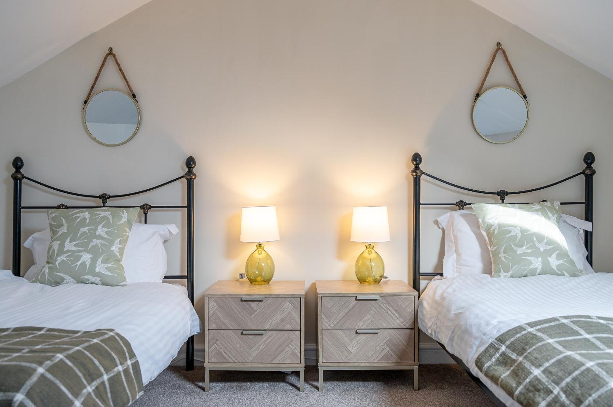 Rosemill - Large Pet Friendly Home With Off Road Parking Whitby Exteriér fotografie