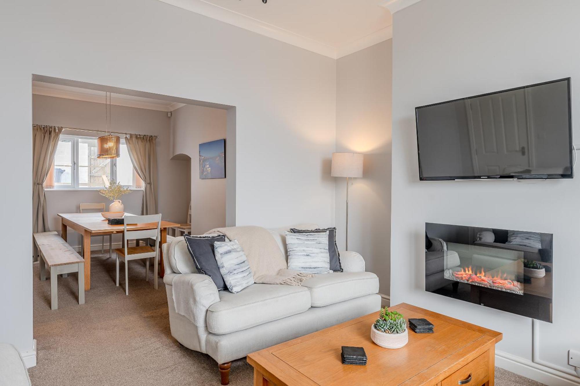 Rosemill - Large Pet Friendly Home With Off Road Parking Whitby Exteriér fotografie